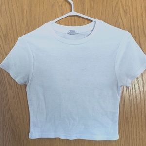 cropped white tee